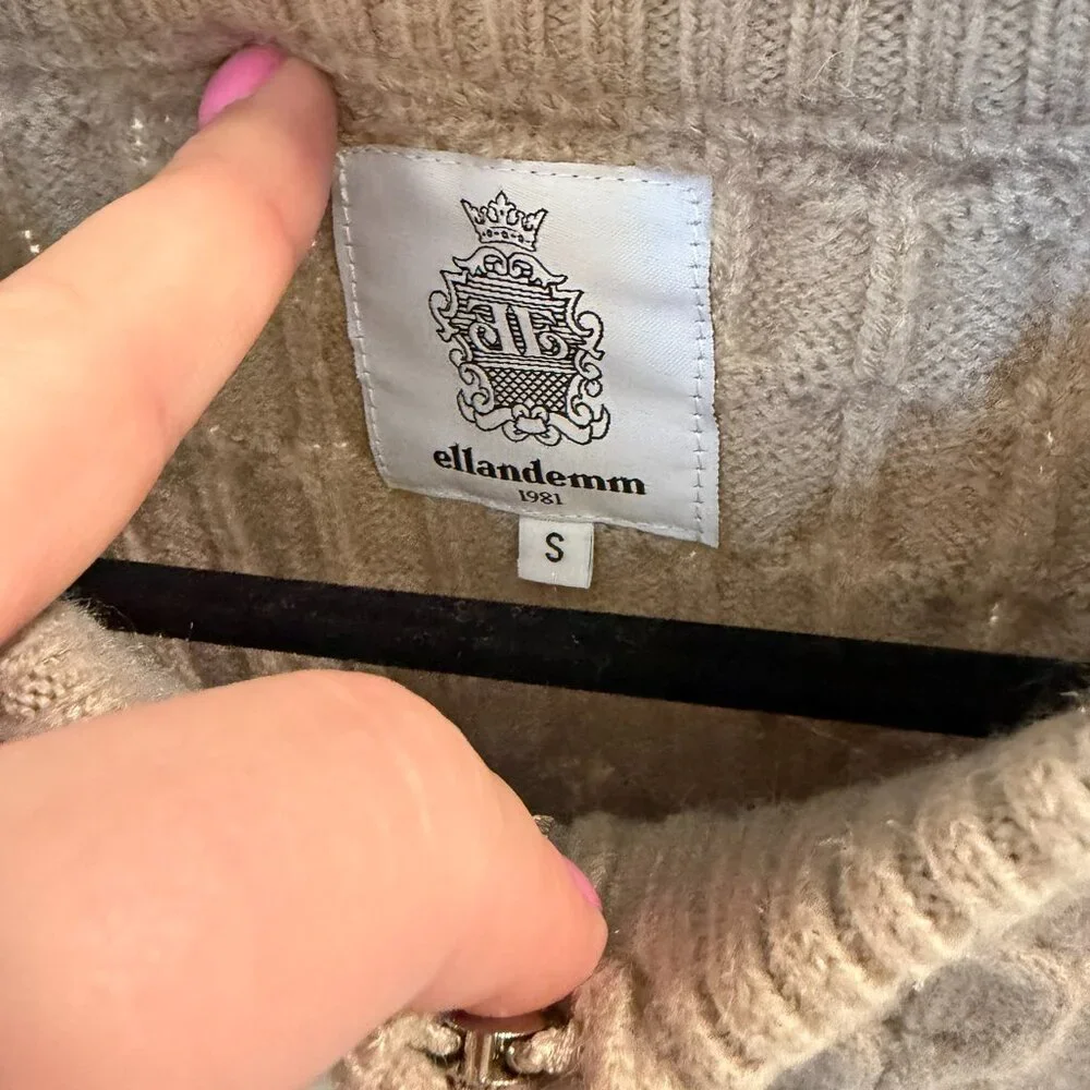 Ellandeem SET-  Annie Cable Knit Sweater & Annie Barrel Crop Knit Pant - Picture 5 of 6